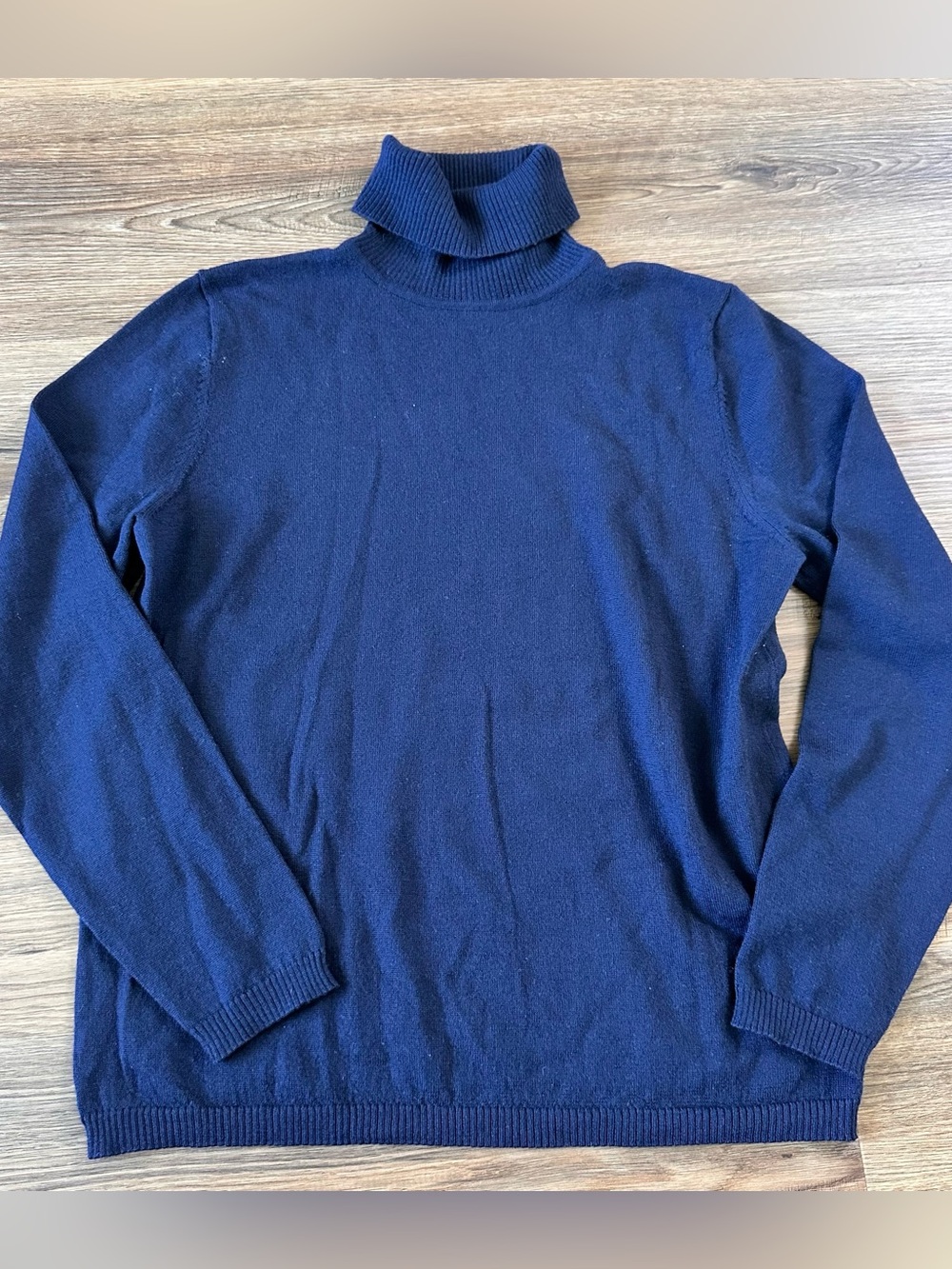 Pendleton Navy Blue Classic Turtleneck Sweater 100%‎ Merino Wool Medium Petite